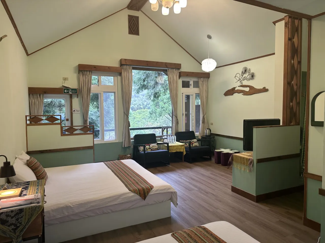 OuFongLaiYin | Taiwan Fuyam Tourist Home | Lala Mountain 