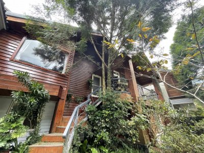 OuFongSianSie|Taiwan Fuyam Tourist Home | Lala Mountain 