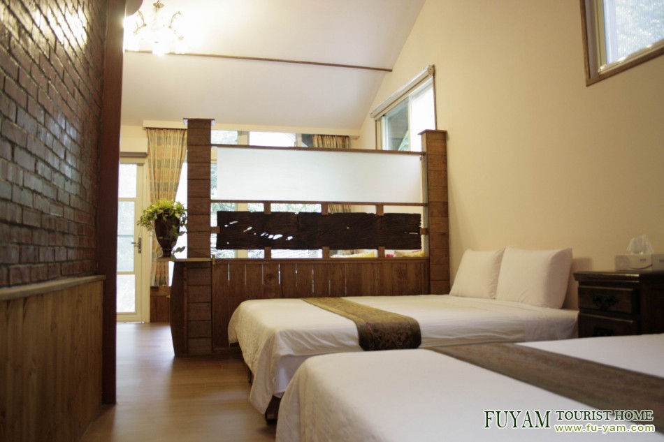 LiYuanTwin room | Fuyam Tourist Home | Lala Mountain | 台灣拉拉山民宿福緣山莊