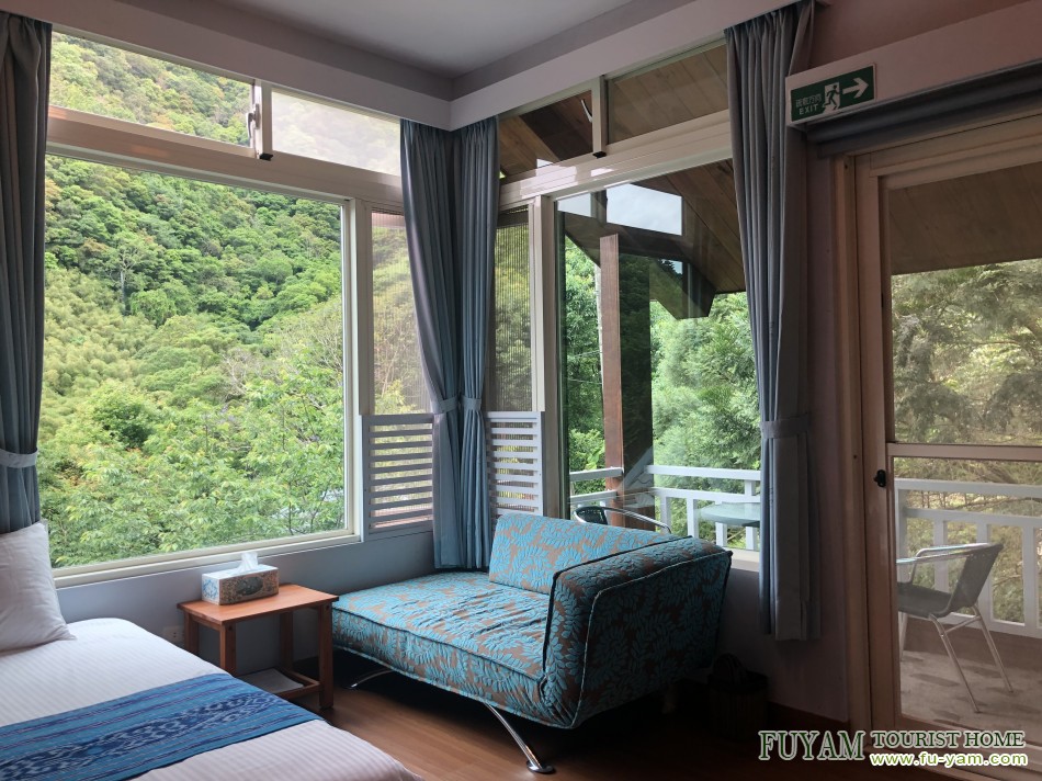 LiYuan2adults | Fuyam Tourist Home | Lala Mountain | 台灣拉拉山民宿福緣山莊